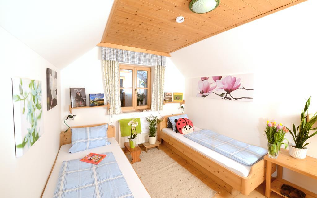 Huettstaedterhof Familie Poetsch Villa ไอเกน อิม เอนน์สทาล ภายนอก รูปภาพ